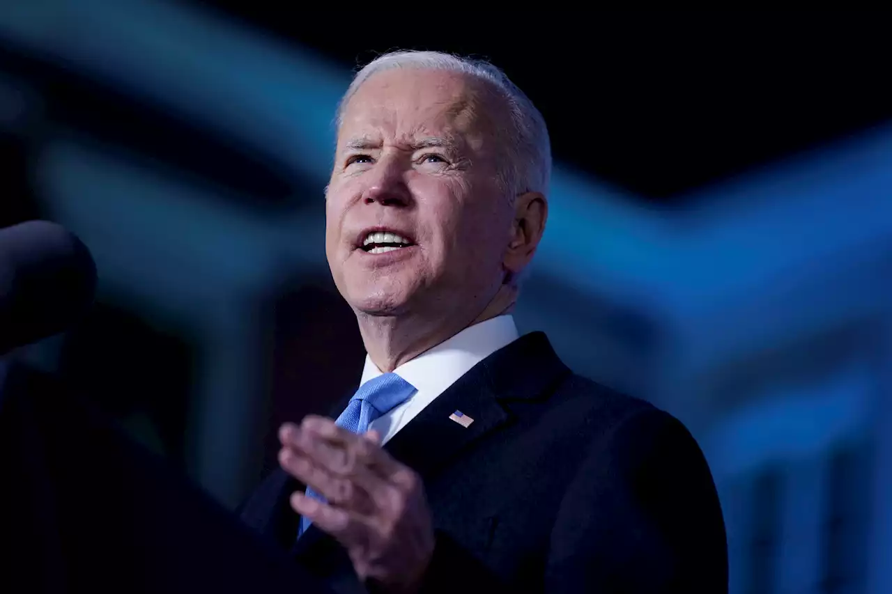 Biden to Propose 20% Minimum Tax on Billionaires in Budget Plan