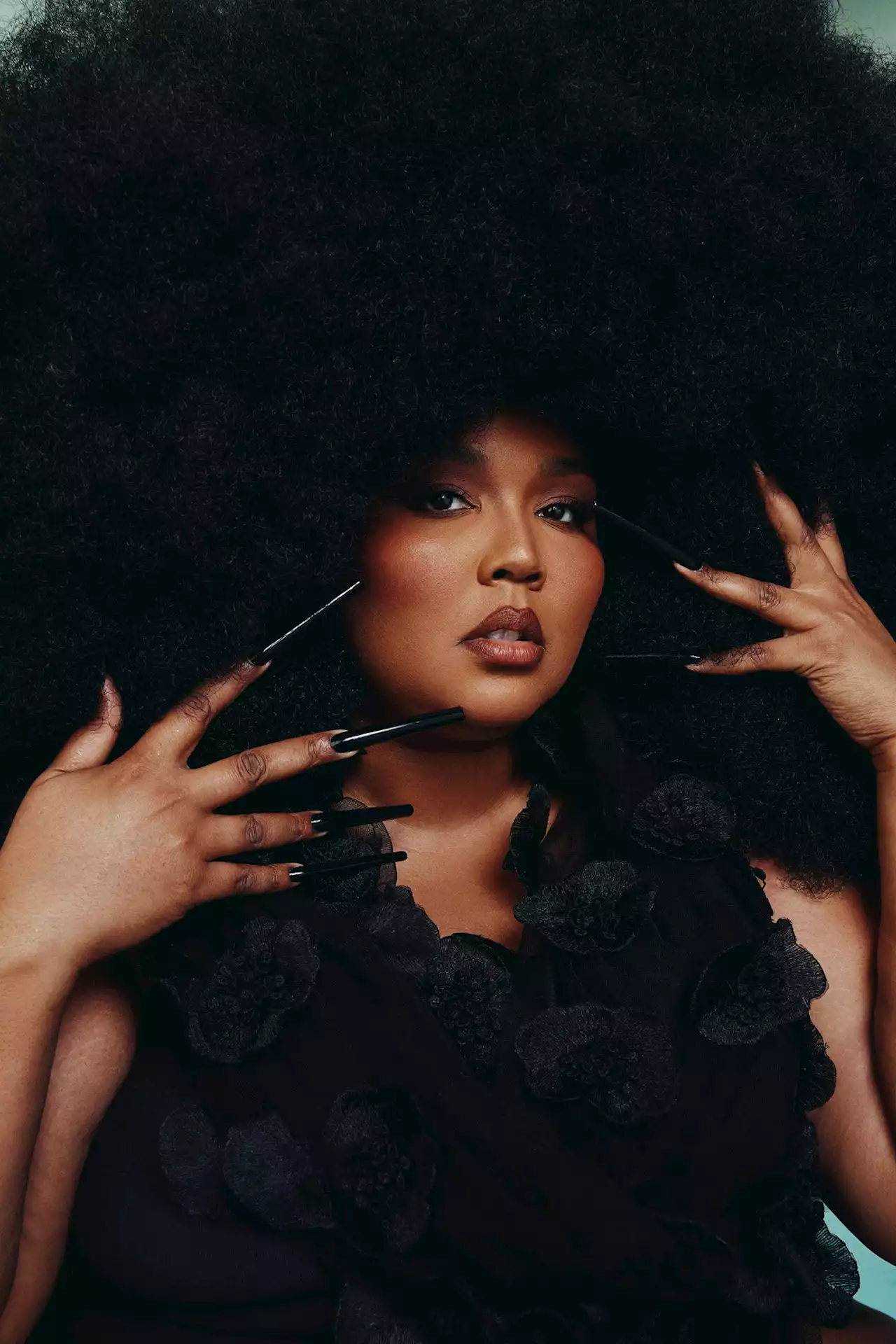 Lizzo Previewed Her New Song 'About Damn Time' On 'Corden'