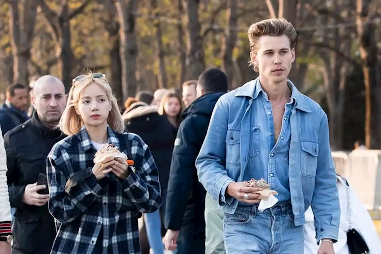 Lisa BLACKPINK Kepergok Jalan Bareng Aktor Amerika Austin Butler dan Peter Utz - Pikiran-Rakyat.com