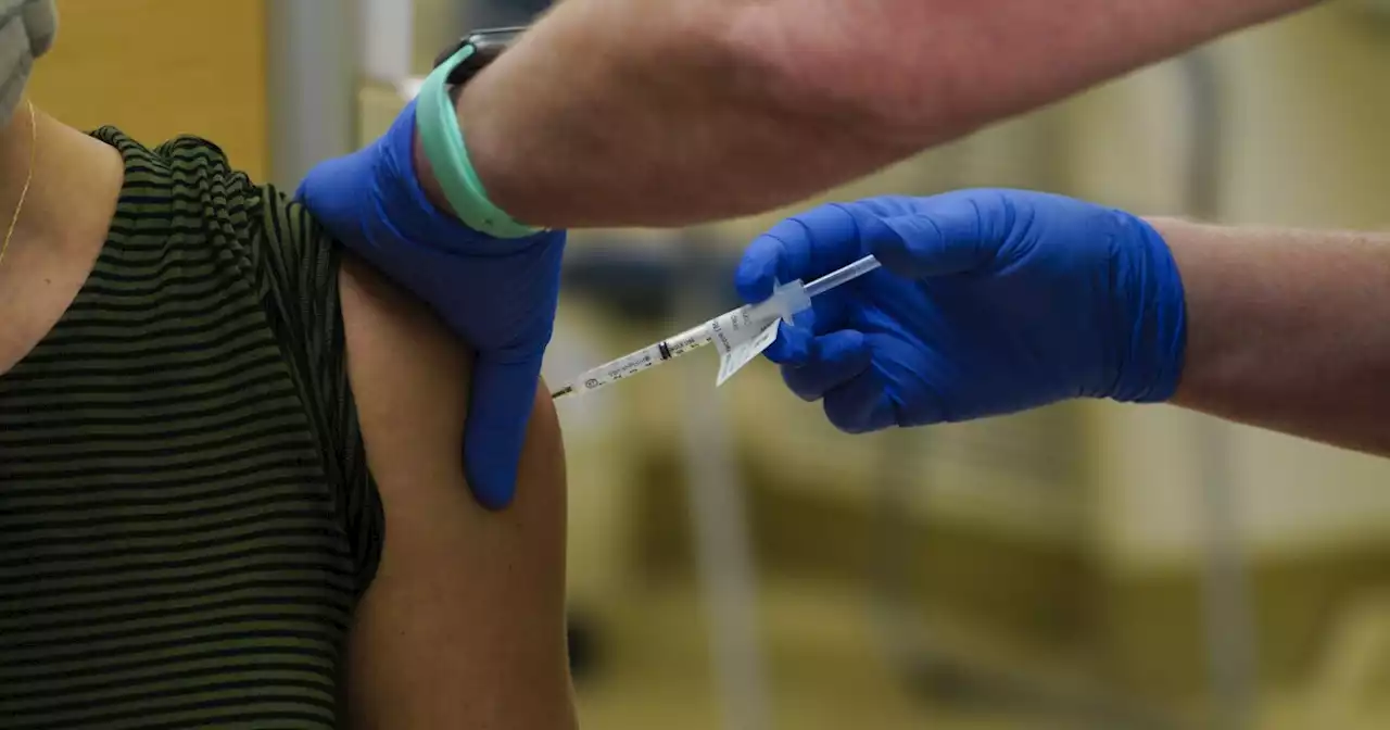 La Mesa city workers will get bonuses for vaccinations under new spending plan