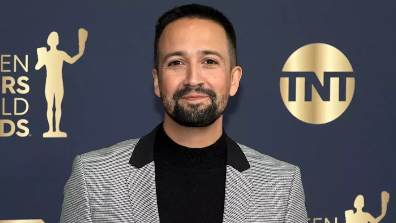 Lin-Manuel Miranda Will No Longer Attend Oscars After Wife Tests Positive for COVID-19