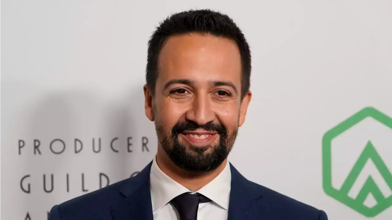 Lin-Manuel Miranda Won’t Attend Oscars Ceremony After Wife Tests Positive for COVID-19