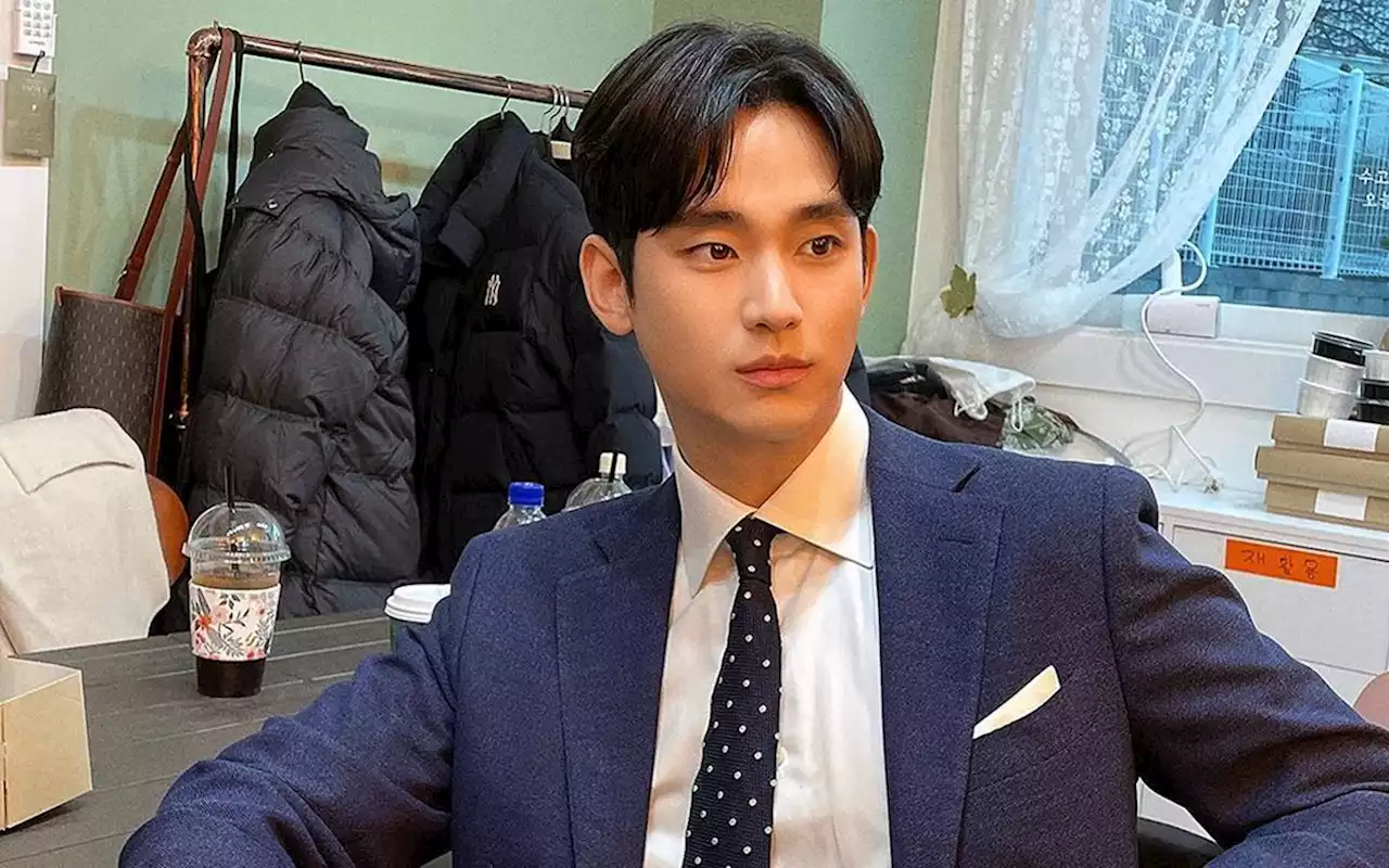 Kim Soo Hyun Hempas Tudingan Oplas Berkat Visual Tampan Alami Makin Kentara