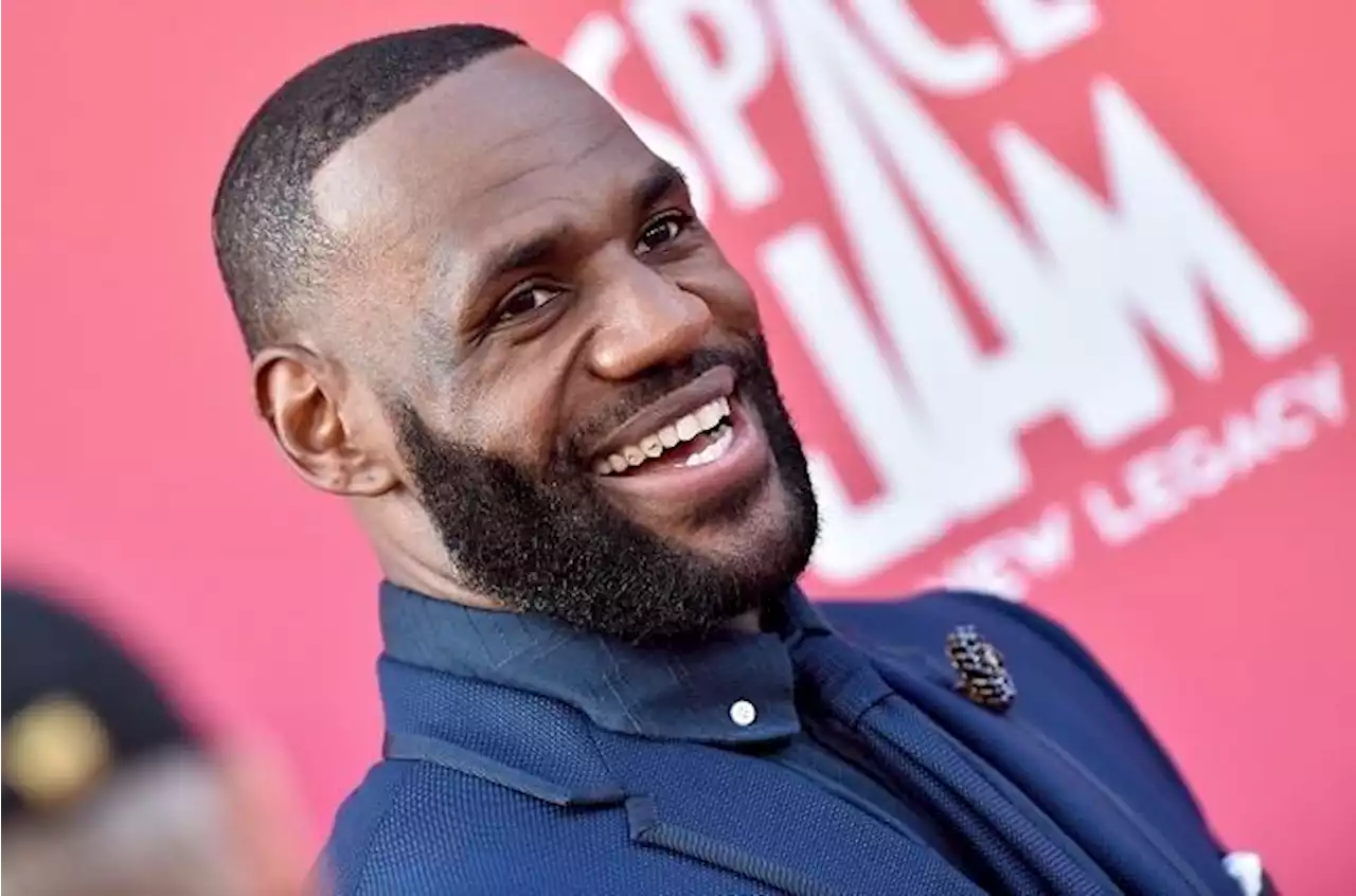 LeBron James wins Worst Actor Razzie for Space Jam sequel | Channel