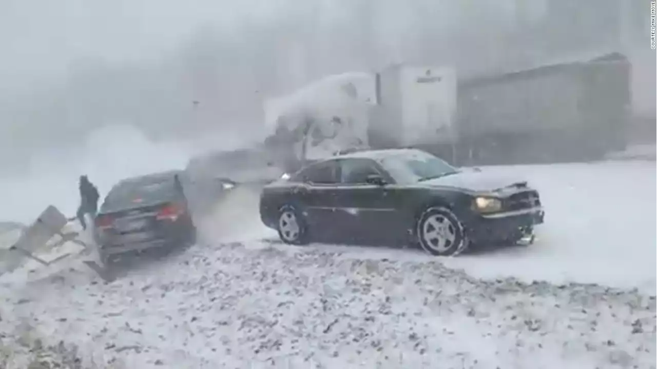 3 dead after snow squall causes mass pileup on Pennsylvania highway