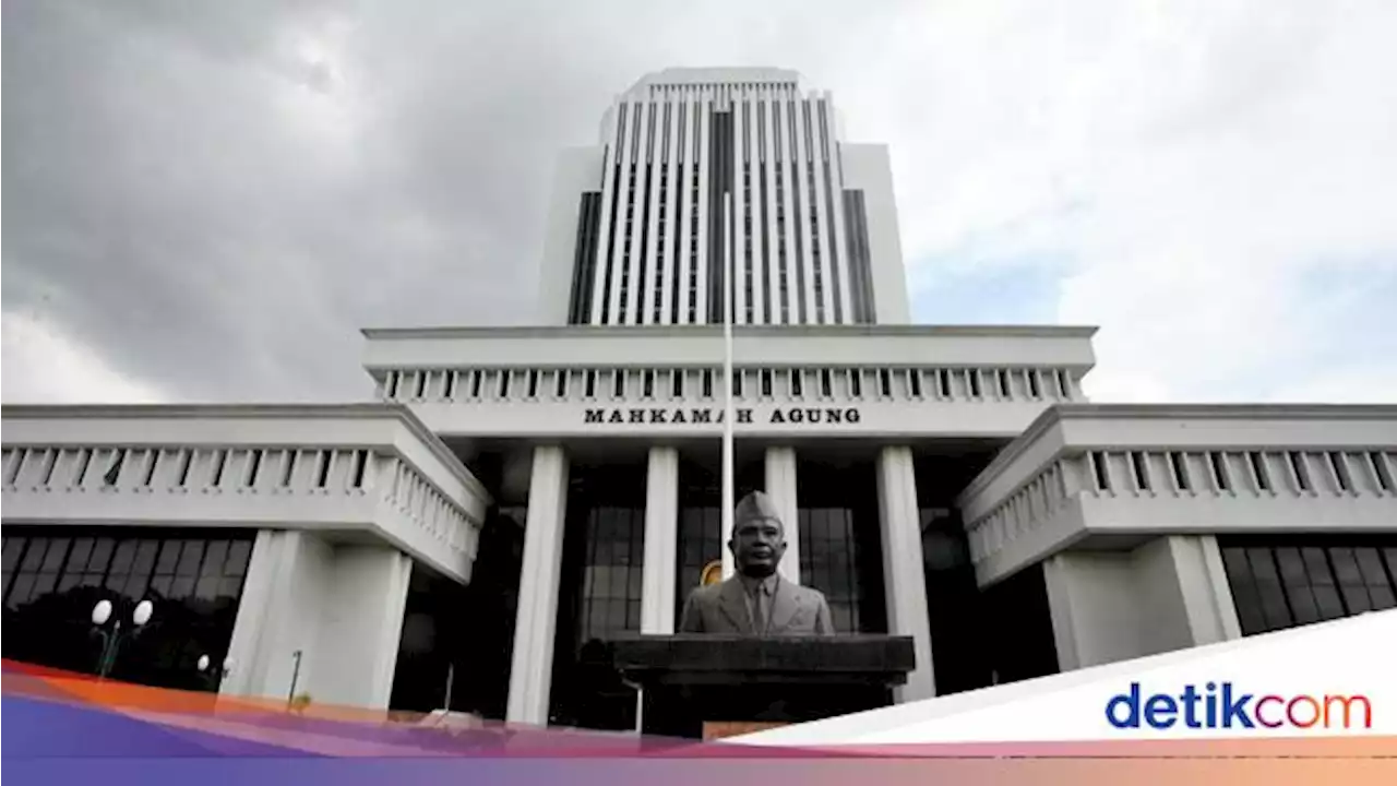 Nilai Permendikbud PPKS Legalkan Zina, Lembaga Adat Sumbar Gugat Nadiem ke MA