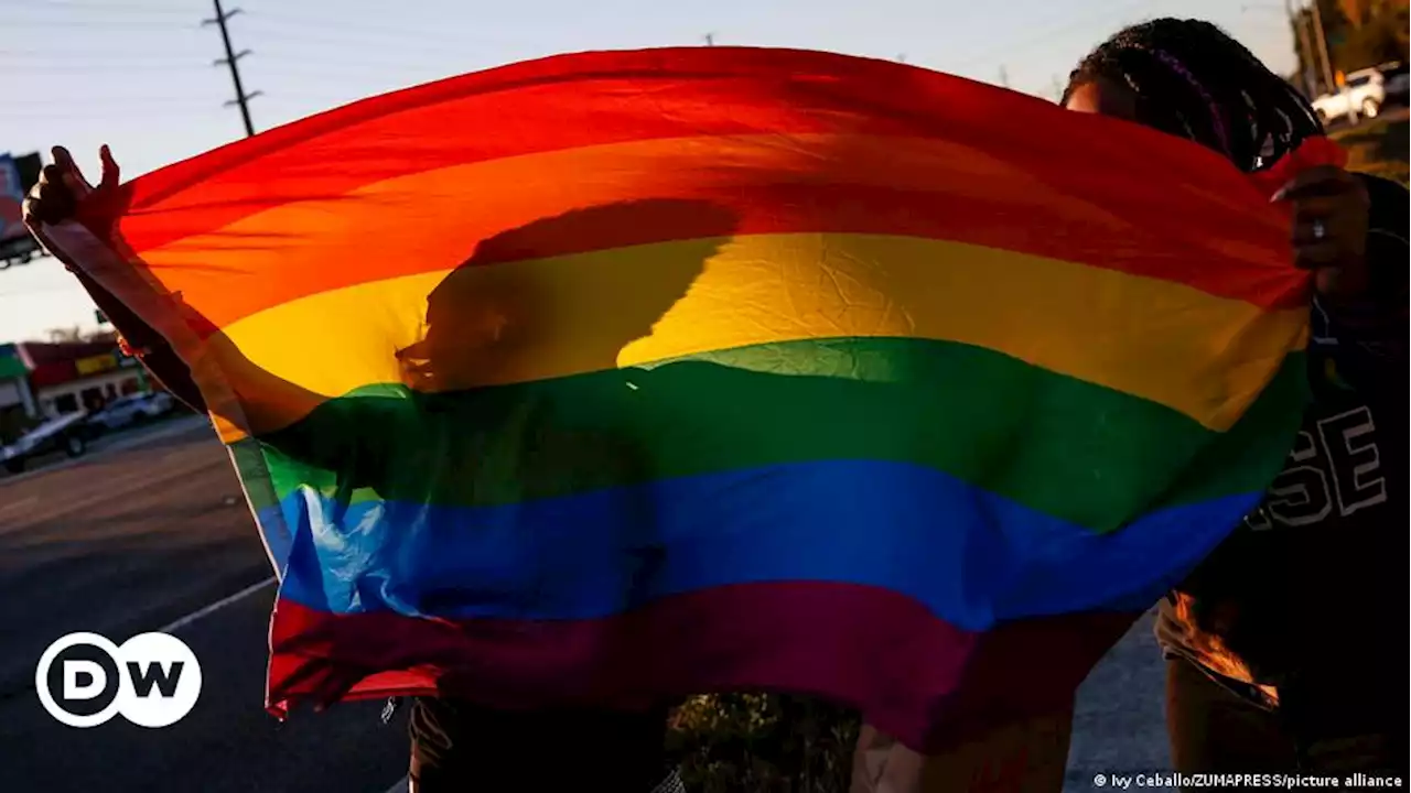 Florida: When sexual orientation is taboo in schools | DW | 27.03.2022