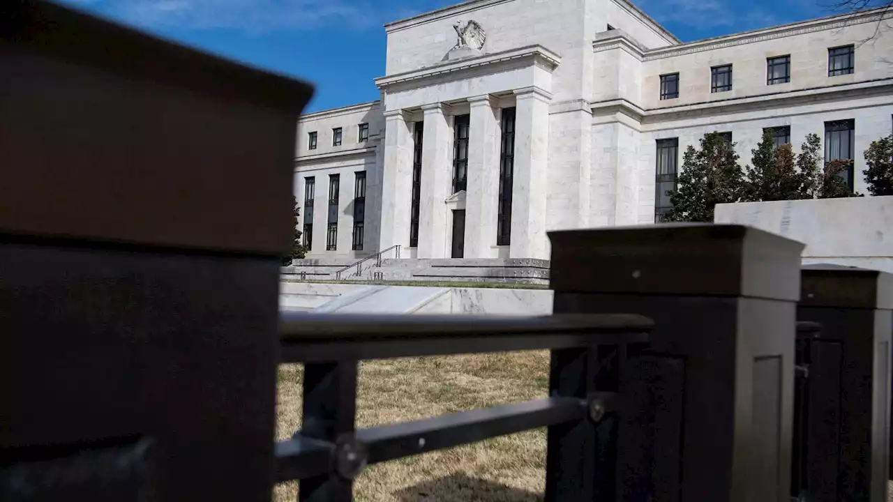 Short-term US government bonds hit with fresh bout of selling