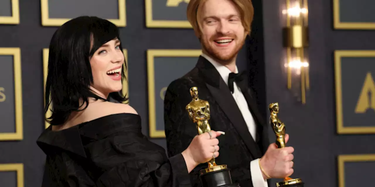 Siblings Billie Eilish, Finneas O’Connell win the Oscar for ‘Best Original Song’