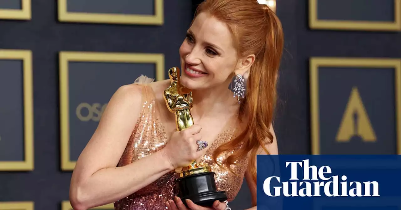 Jessica Chastain wins best actress Oscar for The Eyes of Tammy Faye