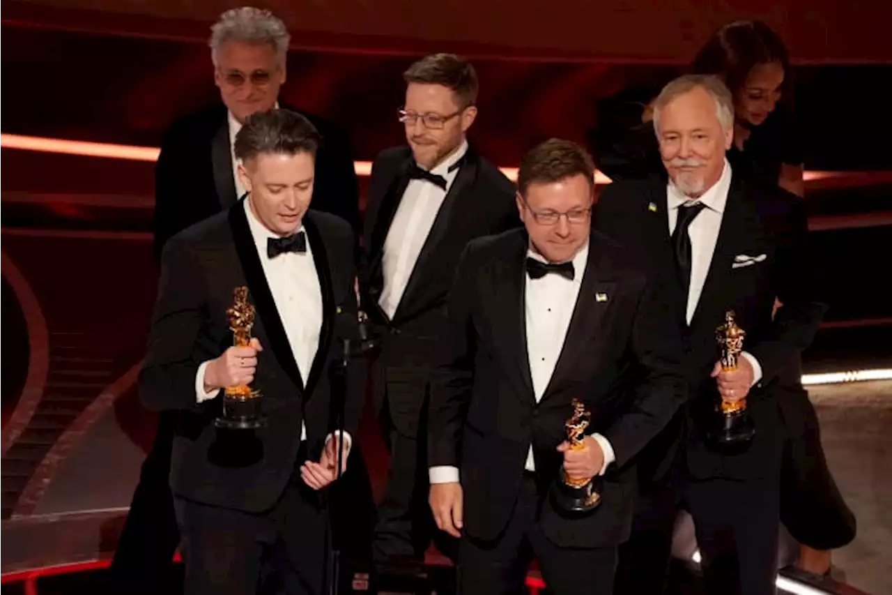 'Dune' wins four Oscars as Academy Awards start off-camera