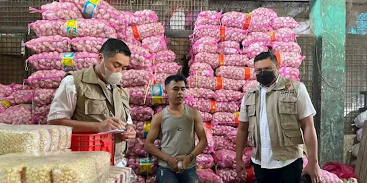 Cek Pasar Tradisional, Satgas Pangan Polri Pastikan Harga Sembako Aman Jelang Ramadan | merdeka.com