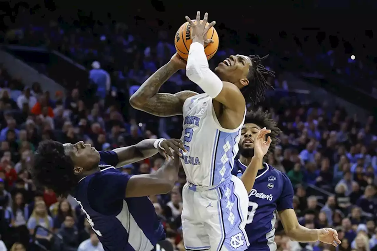 St. Peter’s loses to North Carolina in the Elite Eight