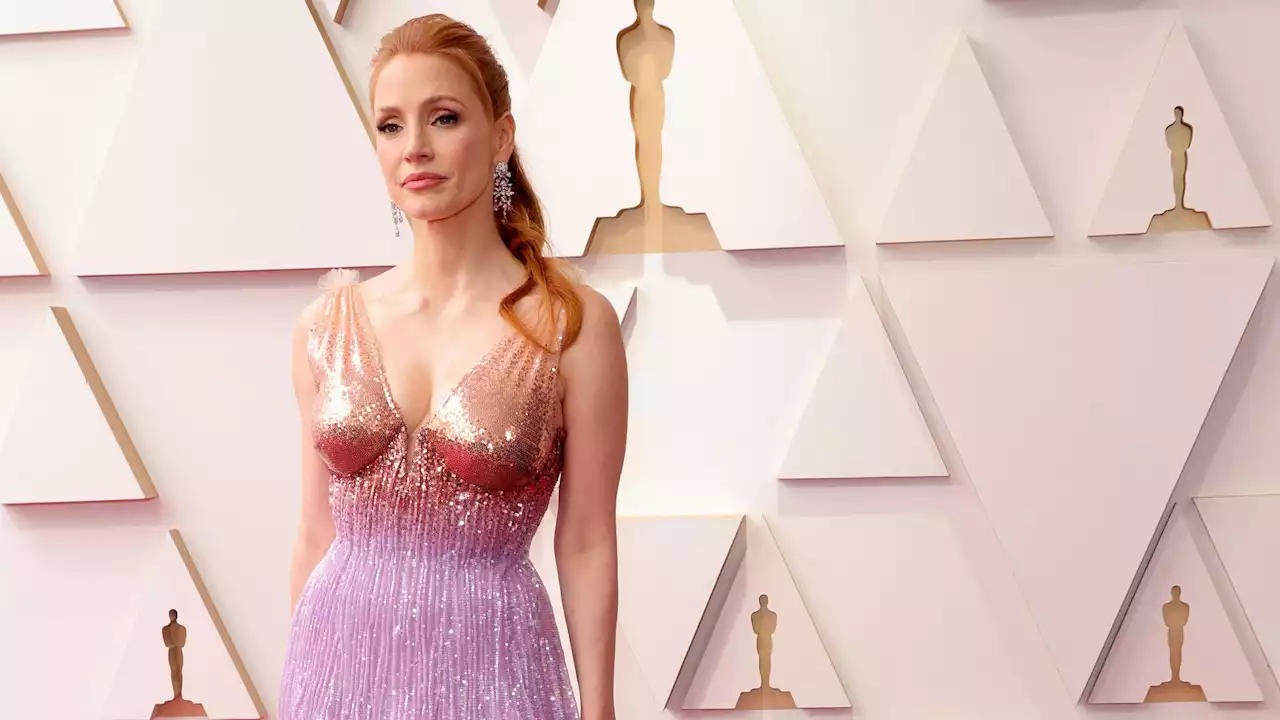 Oscars 2022 starten: Das sind die schönsten Red-Carpet-Looks