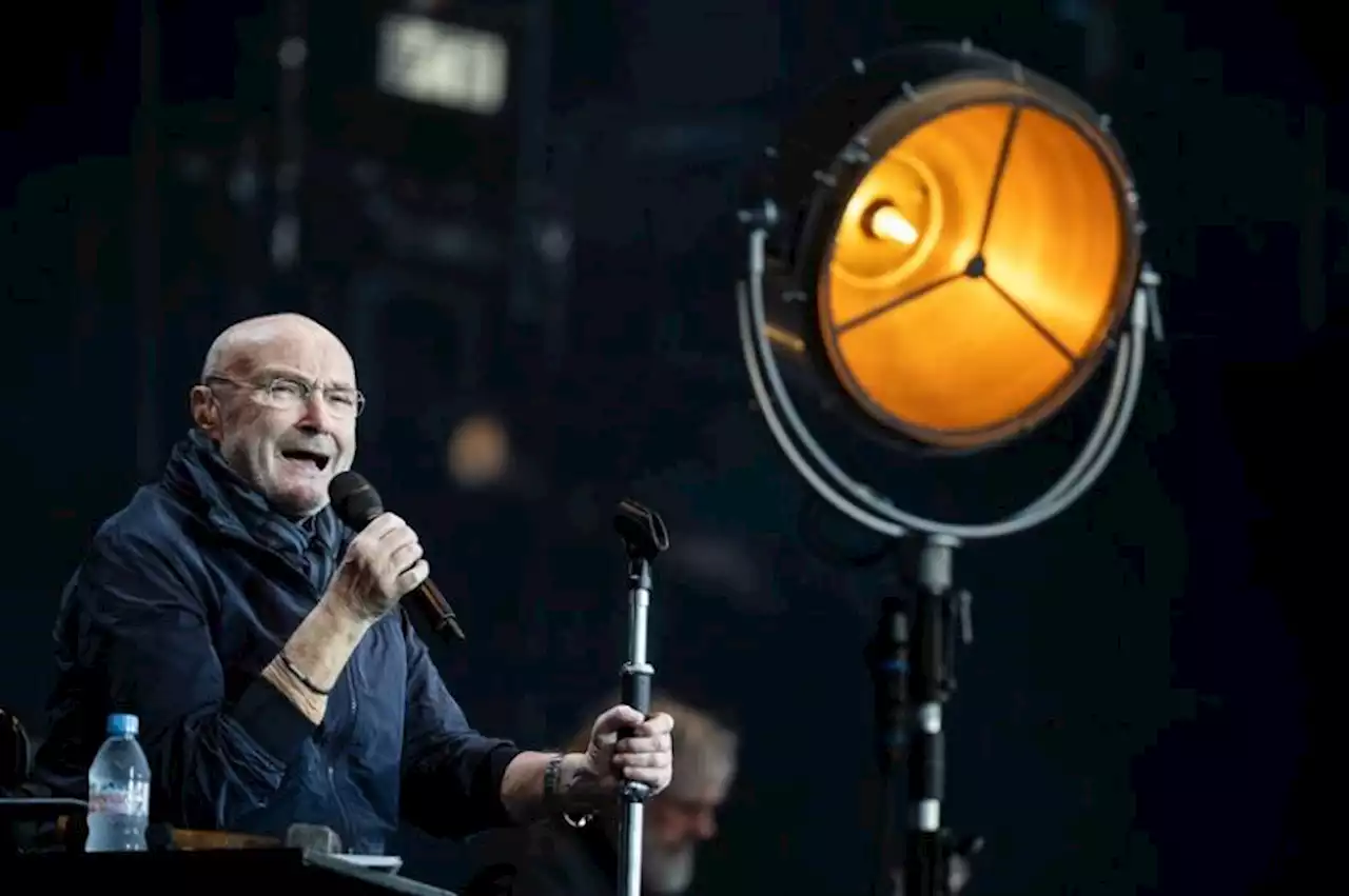 Konser Terakhir Sambil Duduk, Phil Collins Pamit dari Panggung Musik |Republika Online