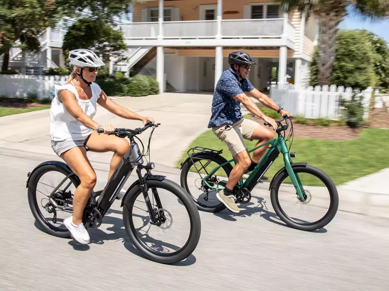 RS Recommends: Ditch the Car (and Gas Hike) for These Top-Rated E-Bikes Instead