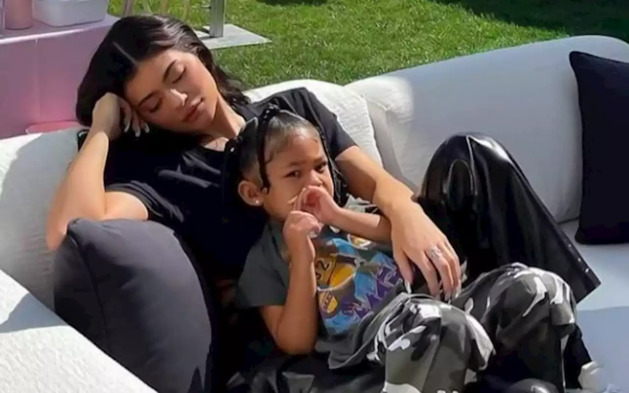 From Wolf To... Fans Think They've Figured Out Kylie Jenner's New Baby Name | Stellar