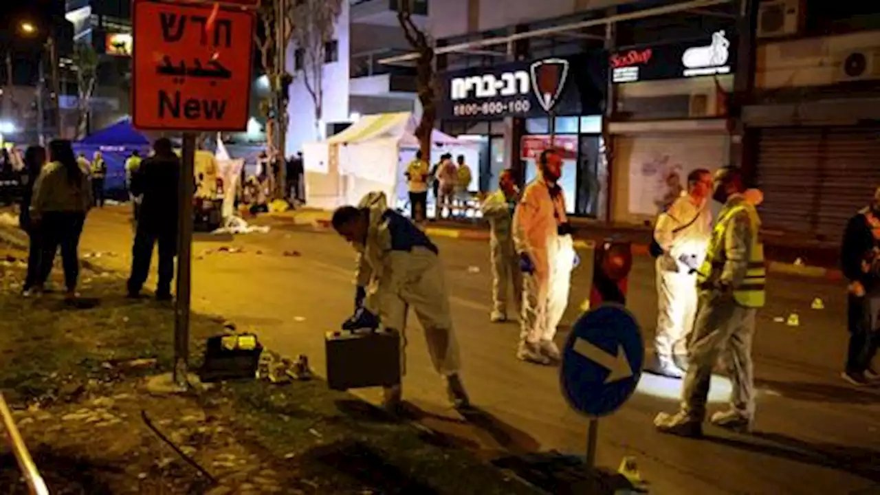 Several dead in central Israel shooting spree