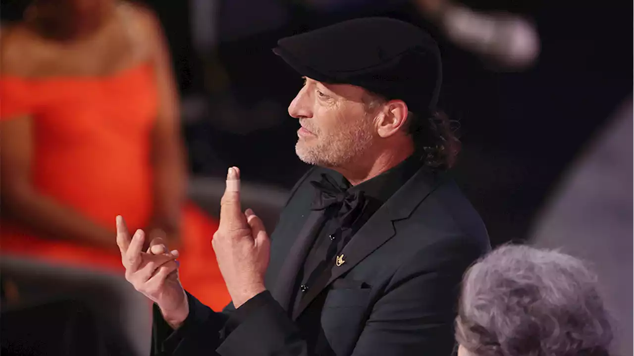 Troy Kotsur Makes Oscar History as First Deaf Male Winner, Dedicates Emotional Speech to Father