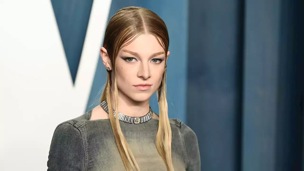 How Hunter Schafer Got Her “Stormy Eye” Makeup and Glossy Wet Hair for the 2022 Oscars After-Party