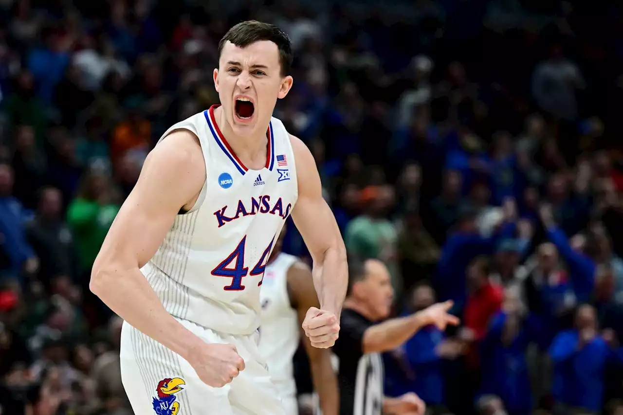 March Madness: No. 1 Kansas men clinch spot in Final Four