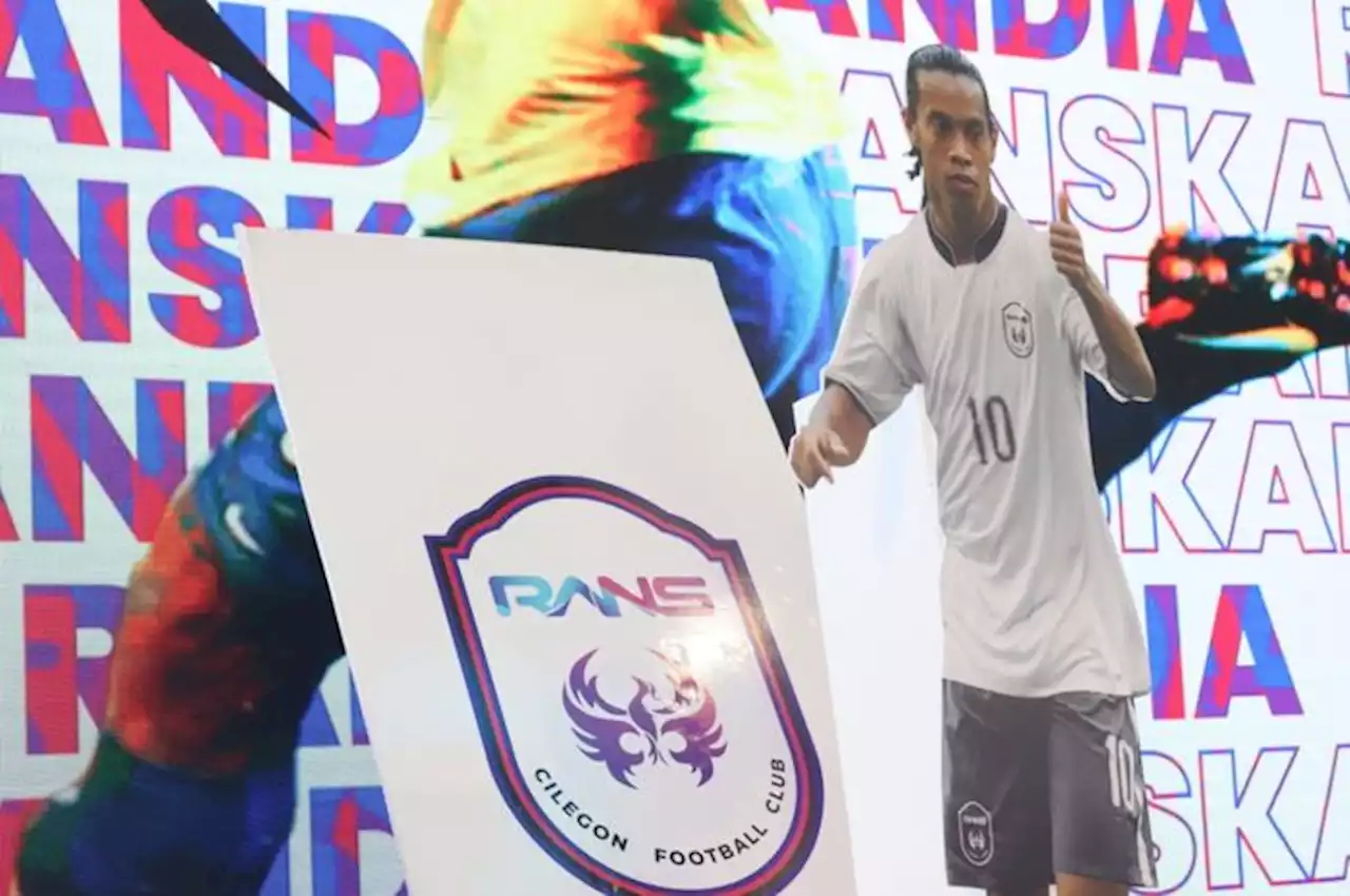 Ketum PSSI Buka Peluang Pemain Timnas Indonesia Beradu Dengan Ronaldinho di Acara RANS Cilegon FC - Bolasport.com