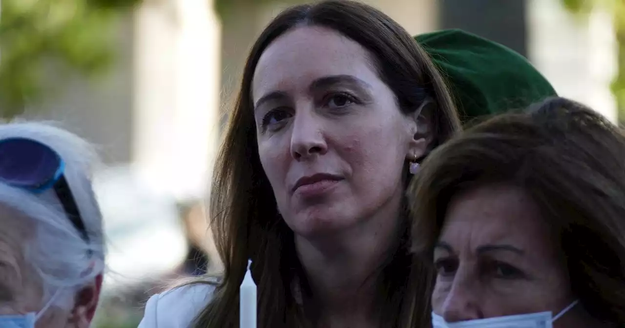 Mientras el oficialismo busca sumar impuestos, María Eugenia Vidal propuso quitarle cargas a las pymes