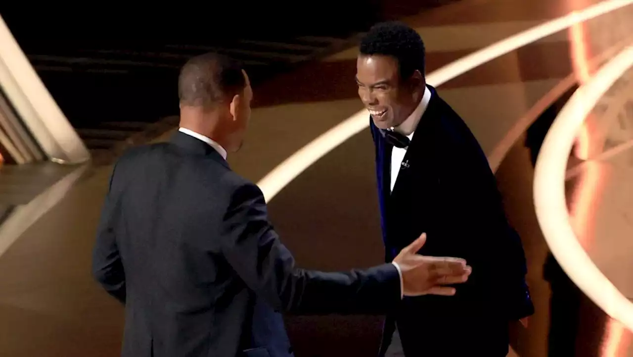 Late-Night Hosts React To Will Smith “Hitch”-Slapping Chris Rock At the Oscars – Watch