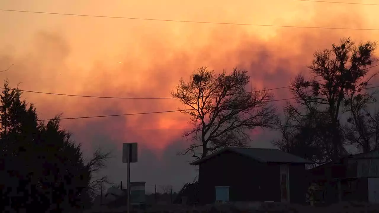 Significant wildfire outbreak likely across southern High Plains on Tuesday