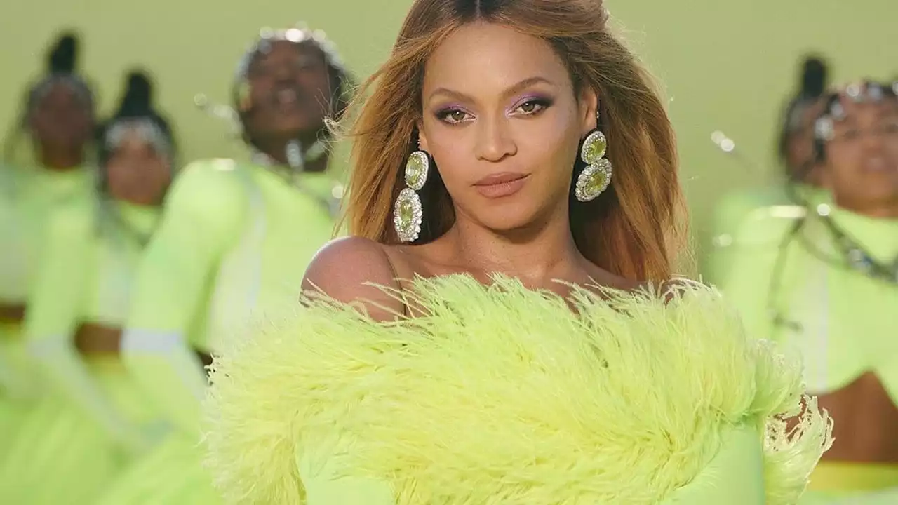 Shadow highlights will be everywhere this spring, according to Beyoncé