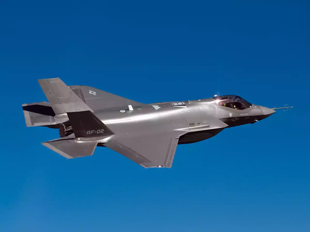 Seven years after vowing not to purchase F-35 jets, the Liberals are now buying them