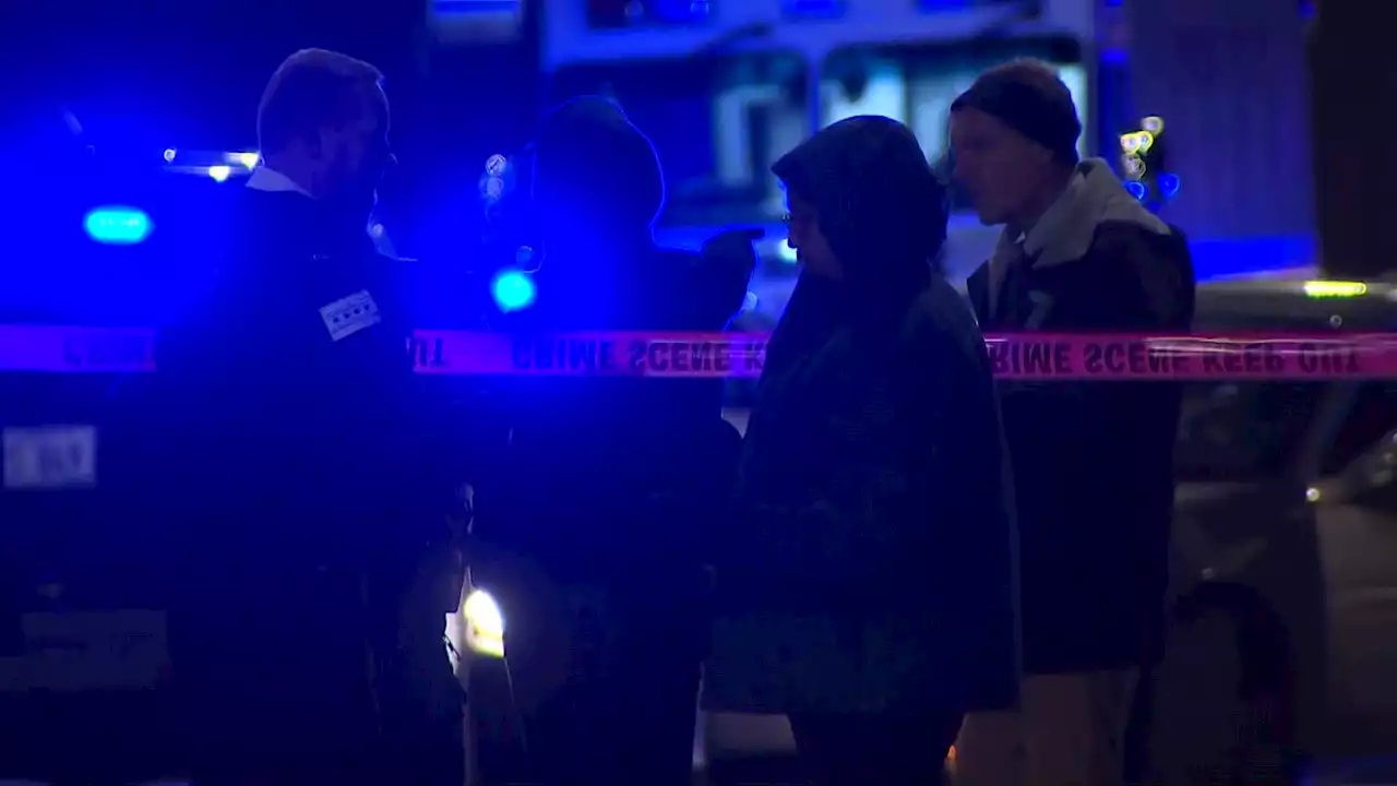 Chicago Police Officer, Suspect Shot Monday Night