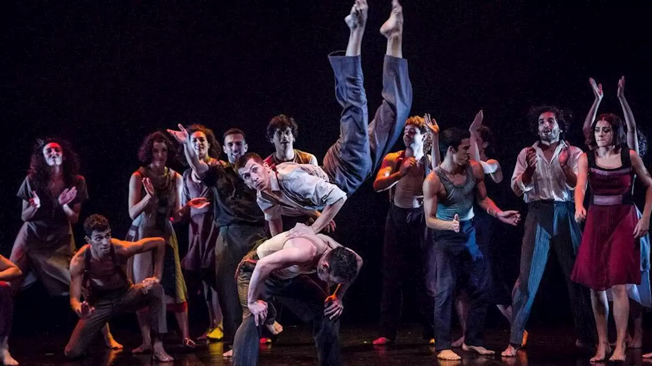 El Ballet Contemporáneo del Teatro San Martín inauguró la temporada 2022 | Estreno de 'Cantata', una coreografía del italiano Mauro Bigonzetti