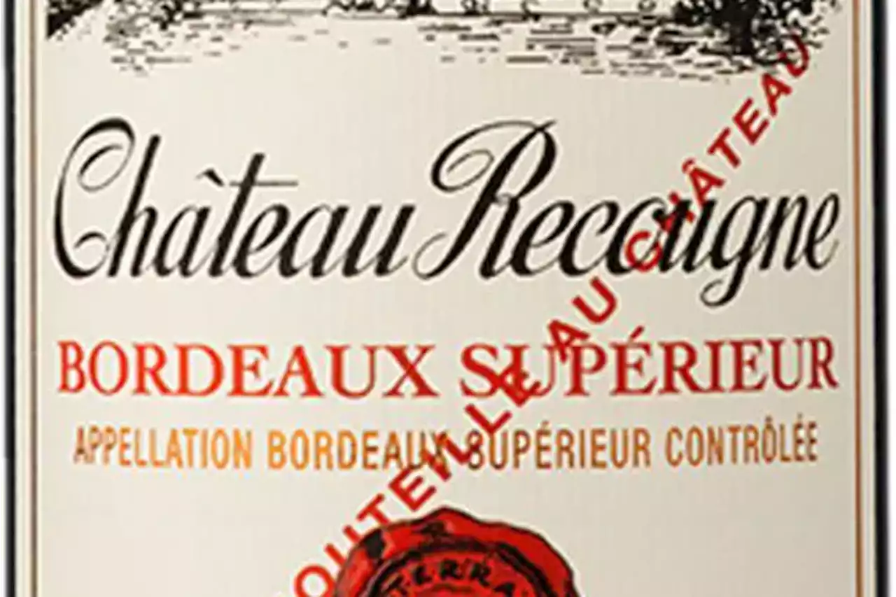 Traditionally oaked, modern Bordeaux wines increasingly adopt fresher flavor profiles