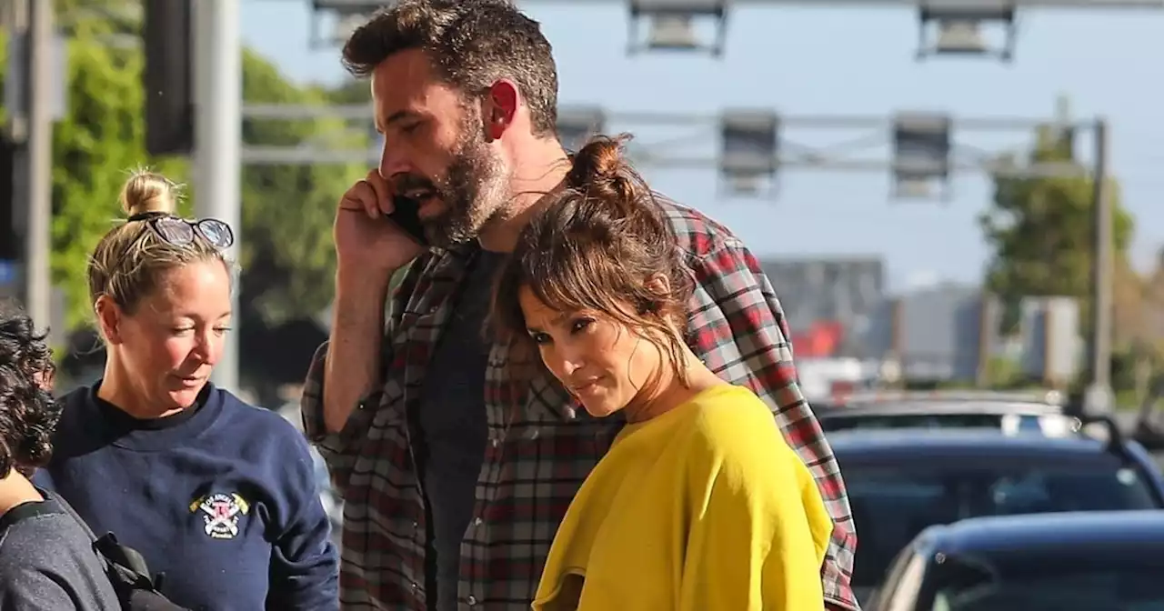 J Lo Rocks a 2000s-Style Crop Top For an Outing With Ben Affleck