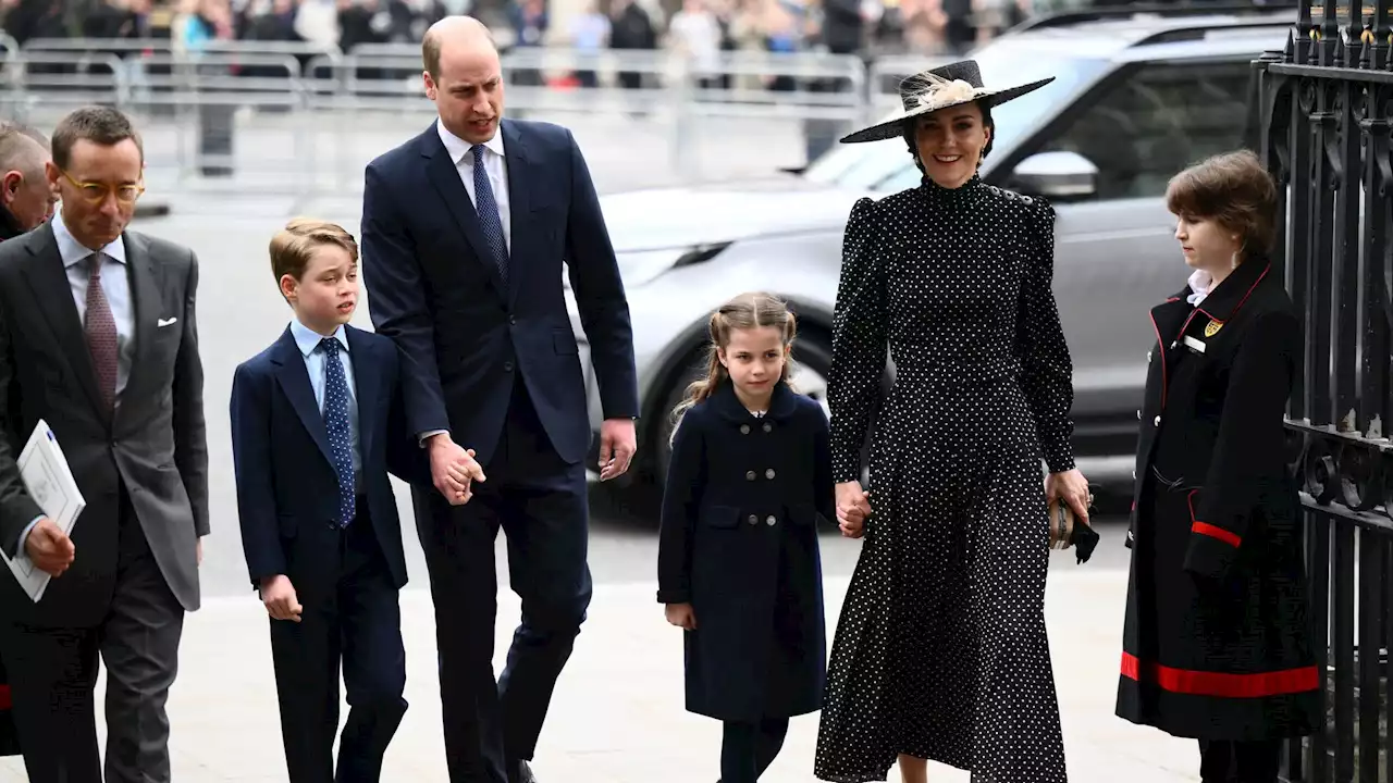 William und Kate mit den Kids bei Prinz Philips Gottesdienst