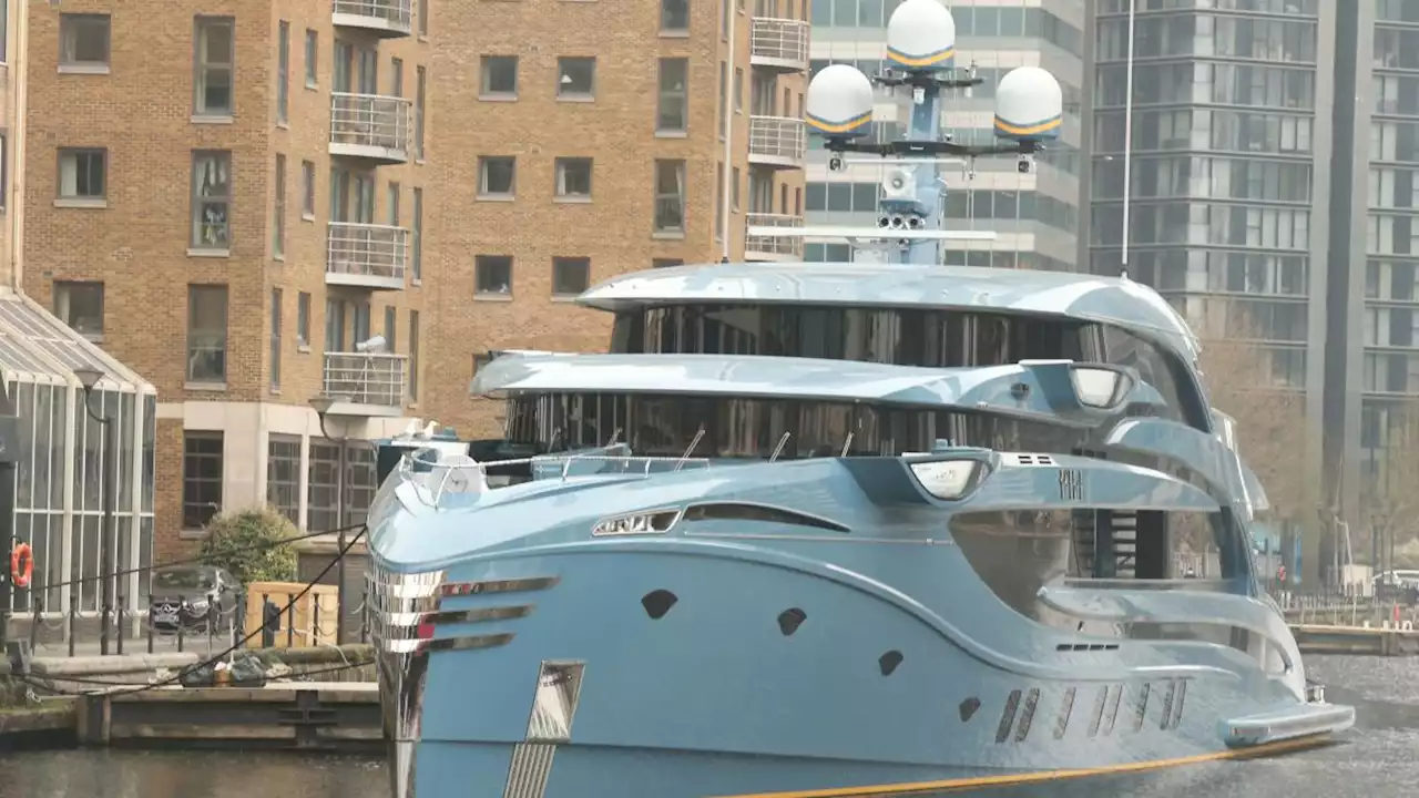 Russian-owned £38m superyacht seized in London