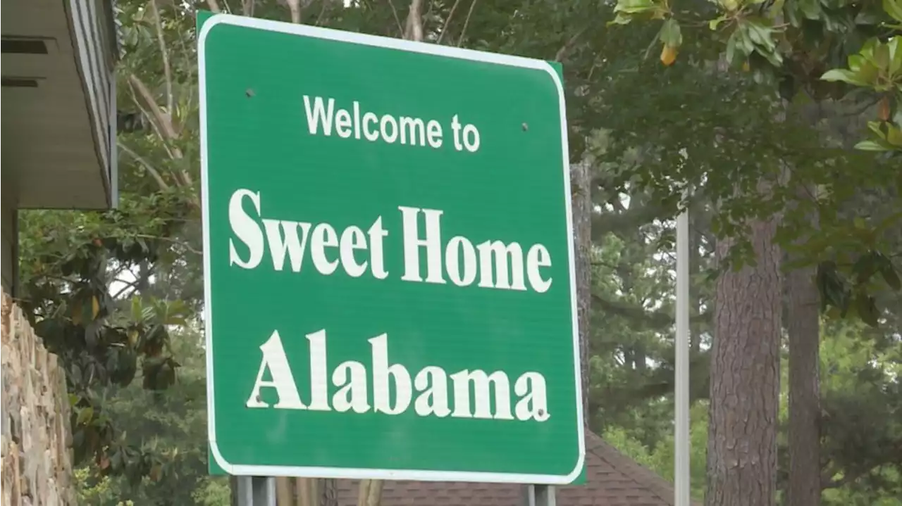 States sending the most people to Alabama