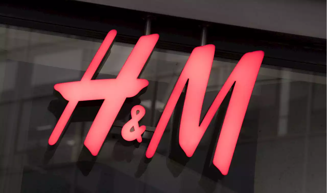 H&M stanser alt salg i Russland