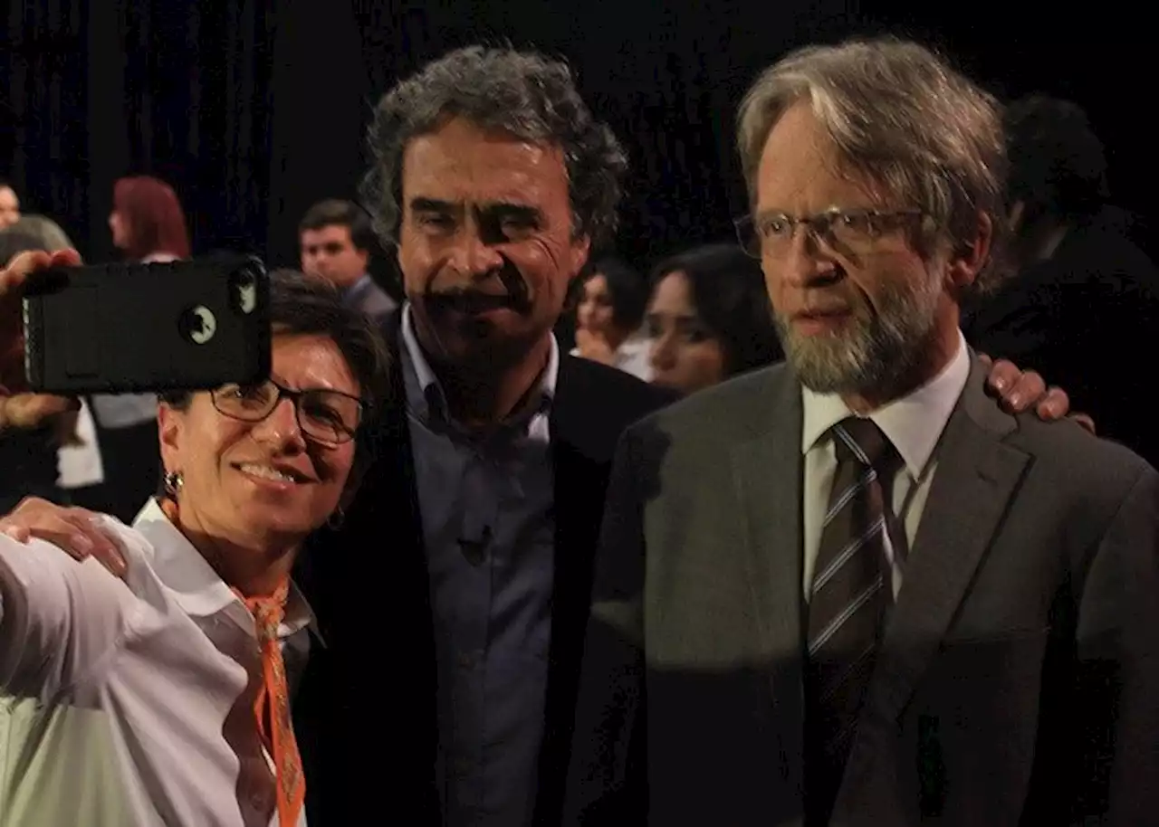 Mockus con Fajardo, Claudia López con A. Gaviria, Romero con el Pacto Histórico: explota el partido Verde