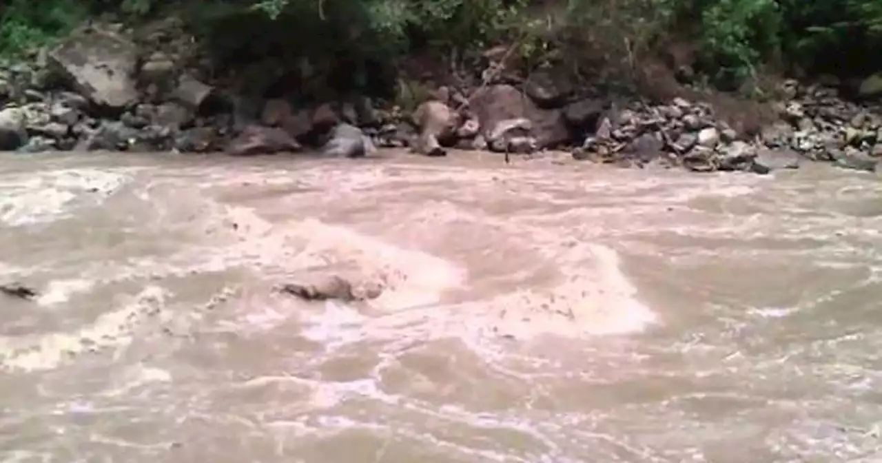 Madre lanzó al caudal del río Cauca a su hijo de 6 años