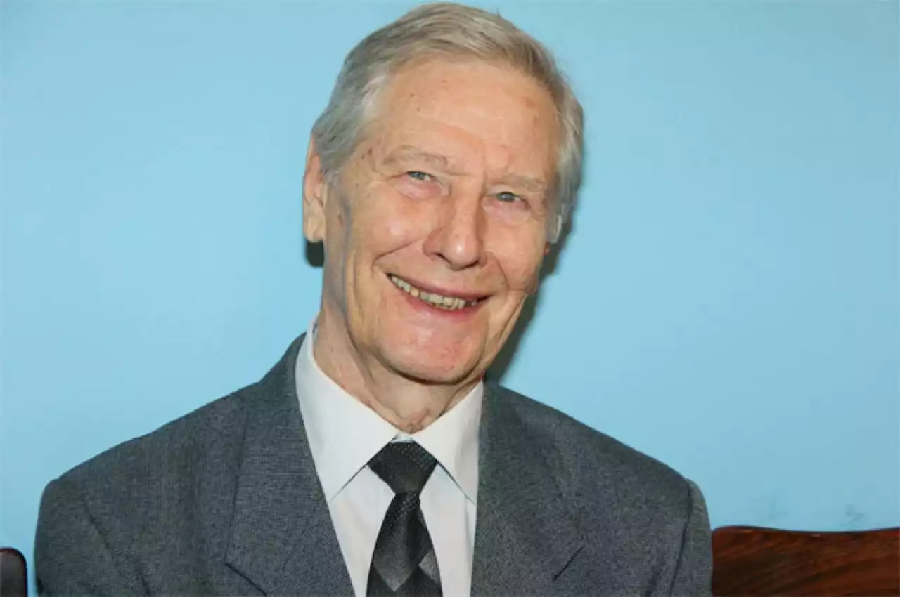 Колония, детдом, поздний брак, бездетность. Нелегкая судьба Гения Юхтина