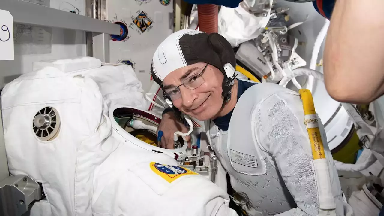 NASA Astronaut Mark Vande Hei Returns To Earth After Record-breaking ...