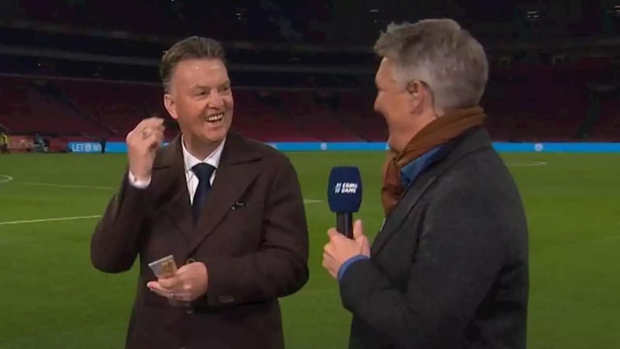 Sportschau (ARD): Experte Schweinsteiger überrascht van Gaal mit DIESEM Geschenk