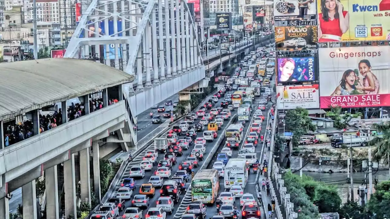 MMDA Is Thinking About A Crazy New Number Coding Scheme | CarGuide.PH | Philippine Car News, Car Reviews, Car Prices