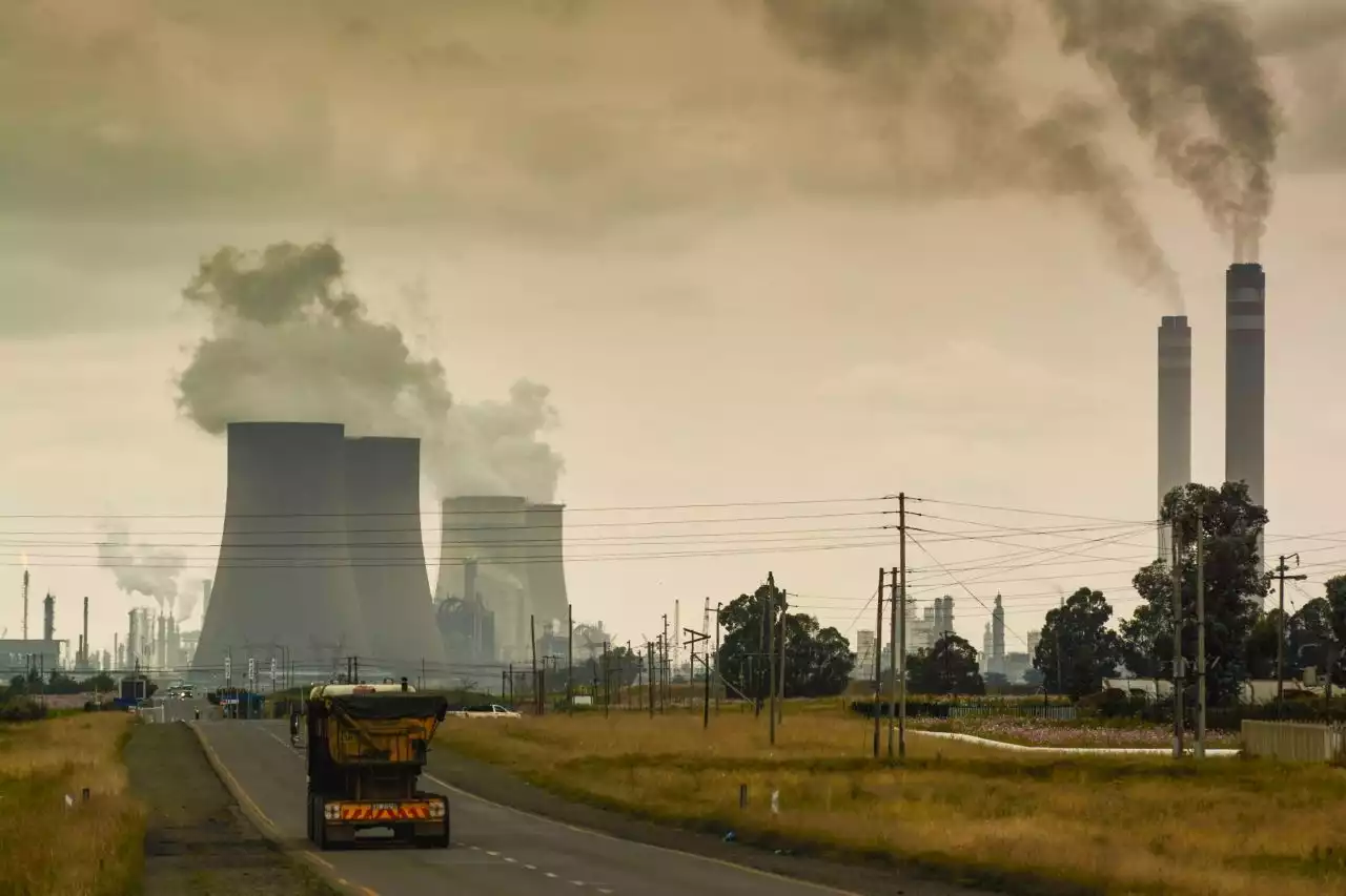 Business Maverick: Power Sector Emissions Jumped to Record as World Turned to Coal