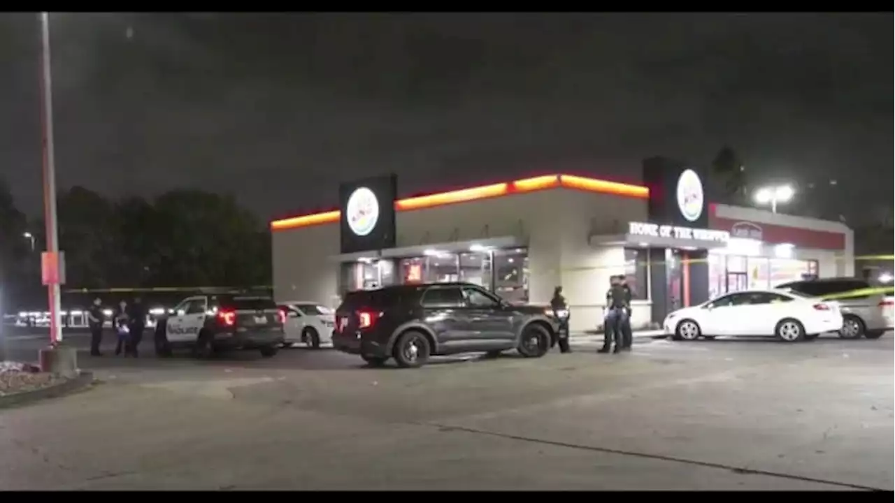 Homeless man dies after being struck by vehicle in Burger King drive-thru in SW Houston: HPD