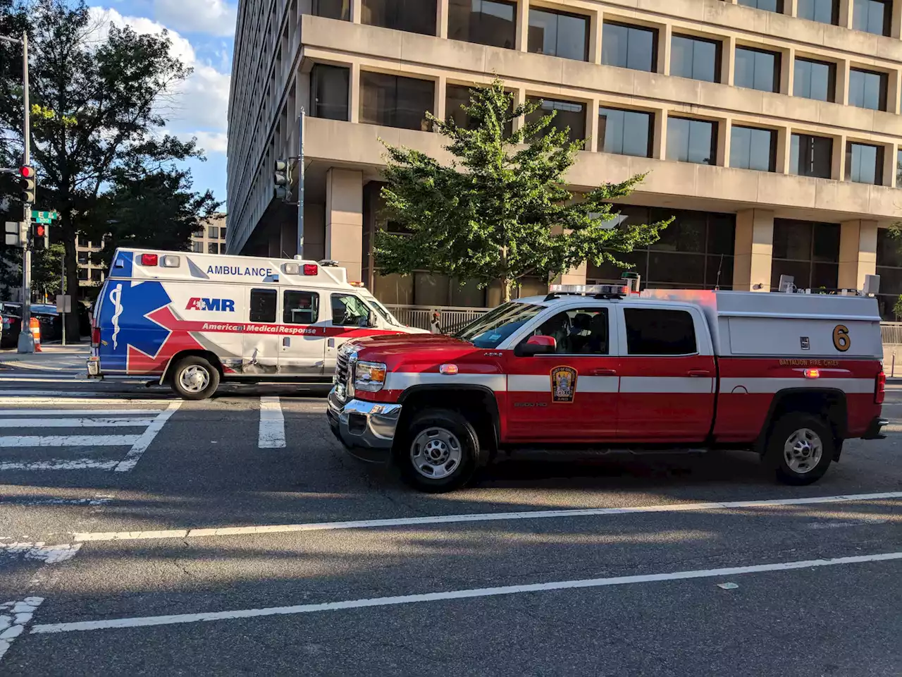 Firefighters battling separate large blazes in D.C., Prince George’s