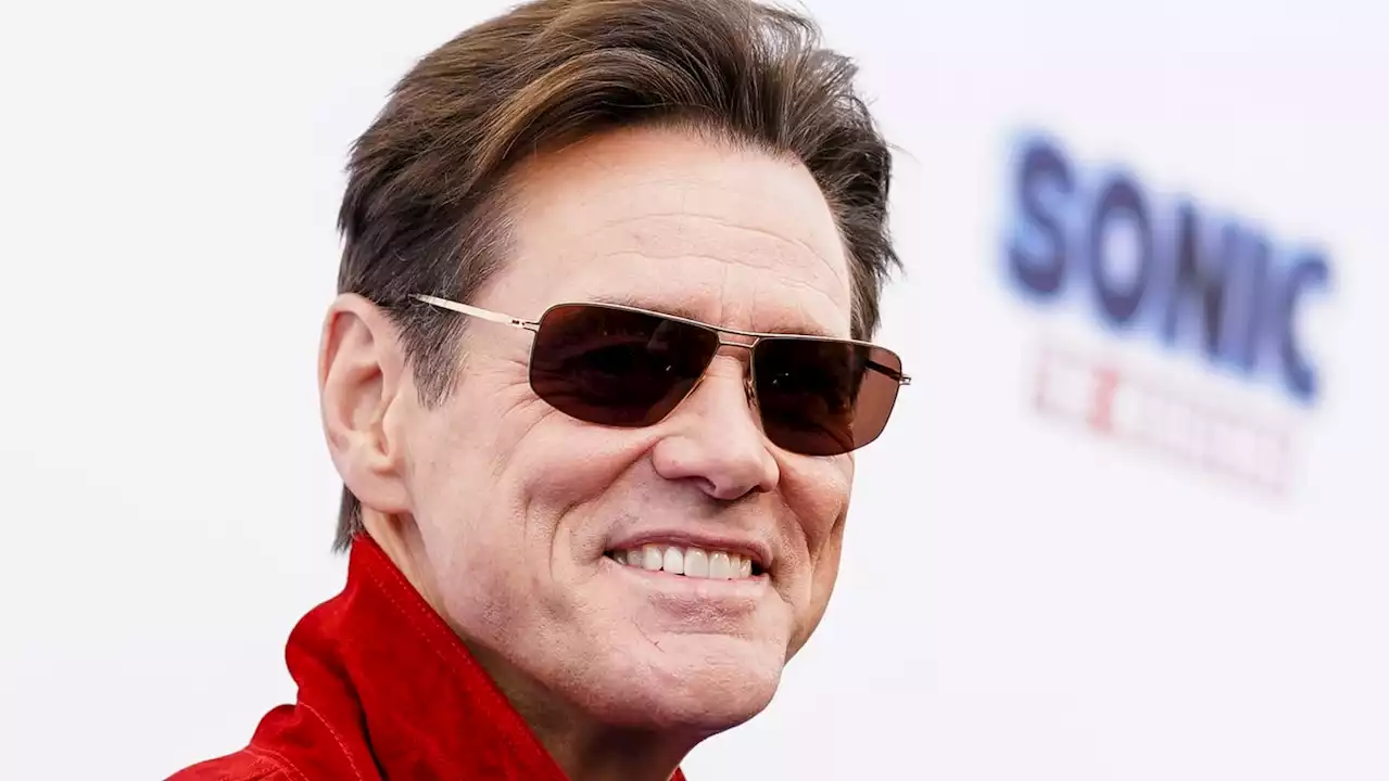 Jim Carrey Slams Hollywood’s ‘Spineless’ Will Smith Response