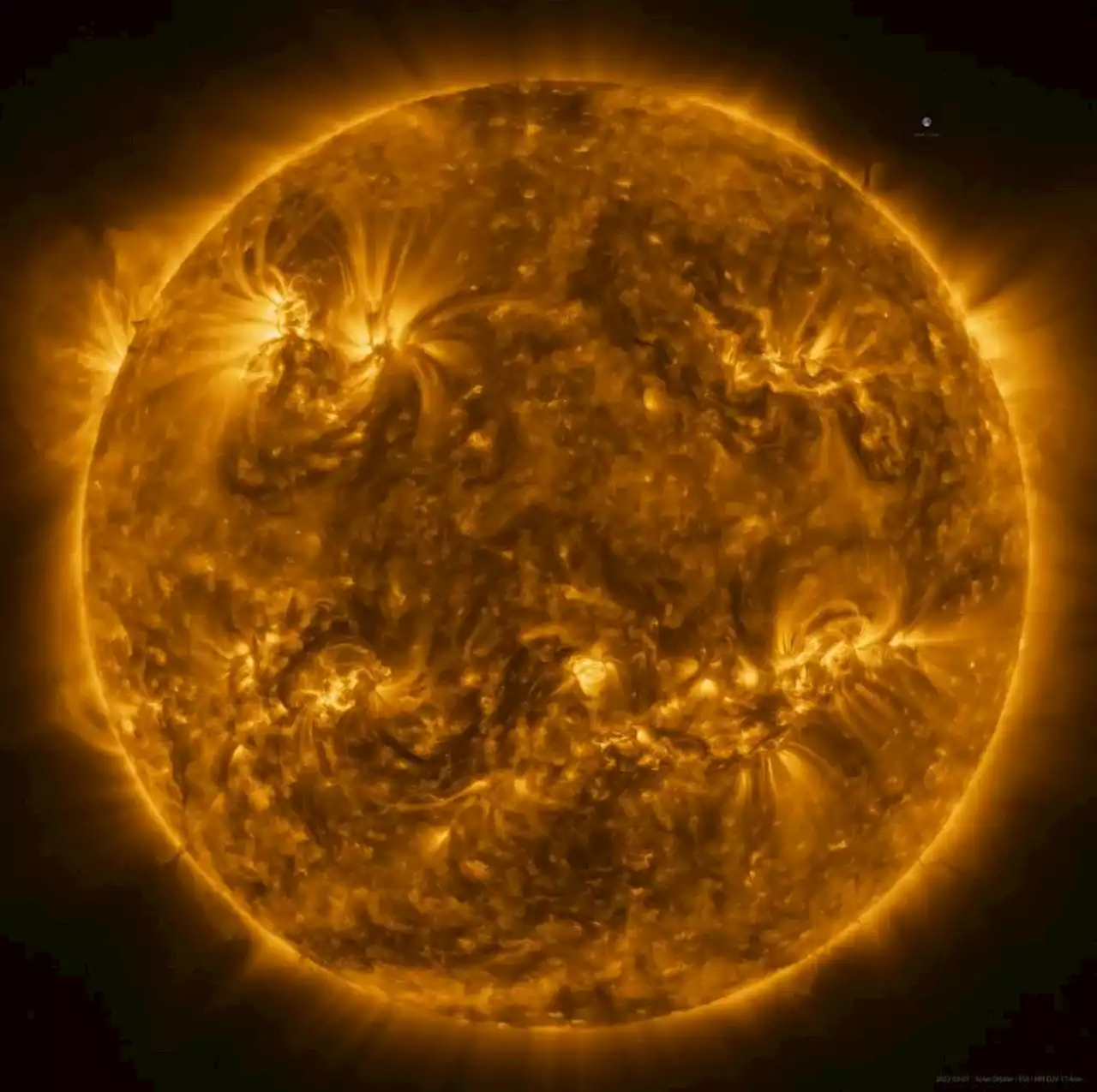 ESA's Solar Orbiter Takes a Ludicrously High Resolution Image of the Sun%pagesepsitename%%